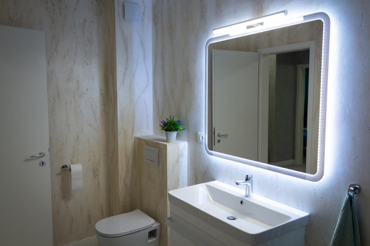 דירות Năvodari Apartament Sara Mamaia Nord מראה חיצוני תמונה
