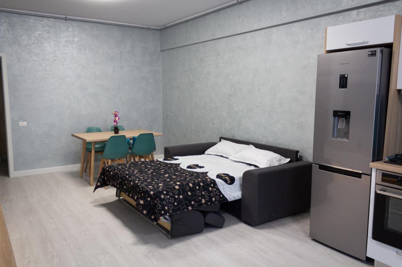 דירות Năvodari Apartament Sara Mamaia Nord מראה חיצוני תמונה